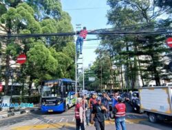 Penertiban Kabel Udara Ilegal di Bandung Terus Diperkuat, DPRD Minta Prosedur Tetap Dijalankan