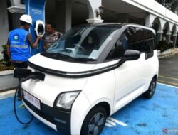 Harga mobil listrik terbaru di Indonesia 2023