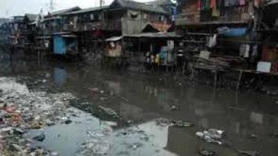 Mengamati kondisi sekitar tempat tinggal guna memetakan Permasalahan lingkungan dan Solusinya secara langsung.