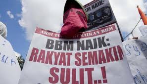 Merasakan langsung pahitnya hubungan IHSG dengan ekonomi ketika harga kebutuhan pokok mencekik.